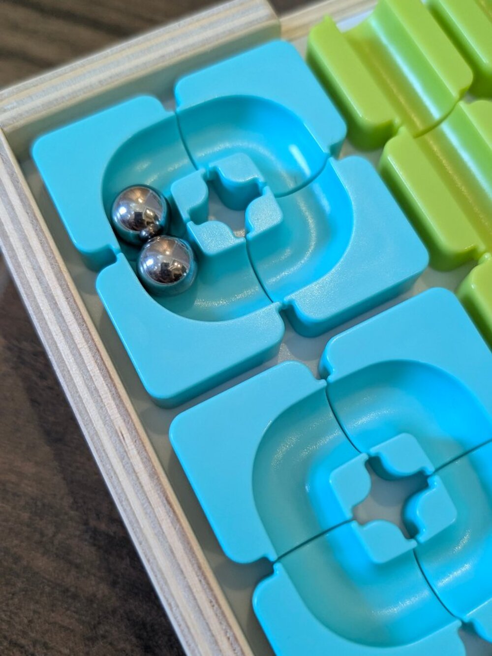 Lovevery Path Builder Marble Maze - Picture 4 of 9